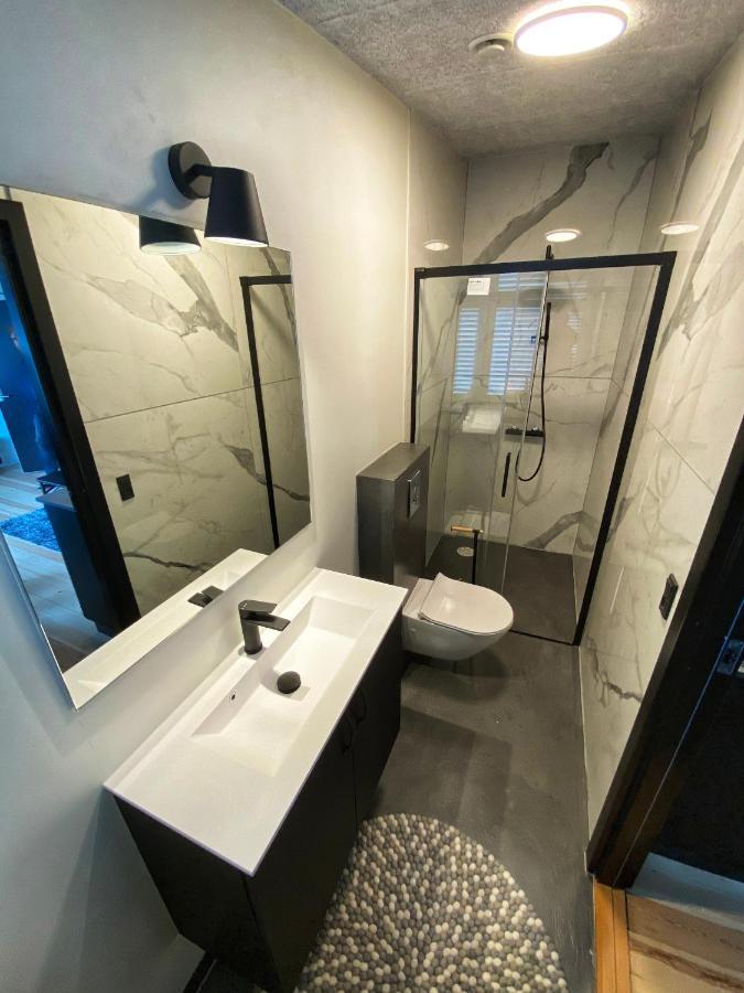 Broncks Apartment 2 - Modern 2-Bedroom In The Heart Of Tórshavn Exteriér fotografie